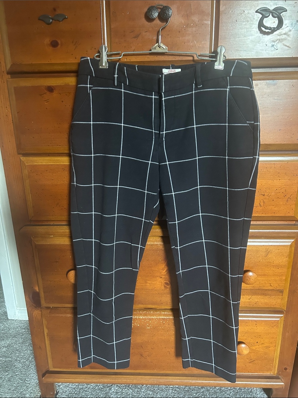 Black Windowpane women’s capri dress Pants